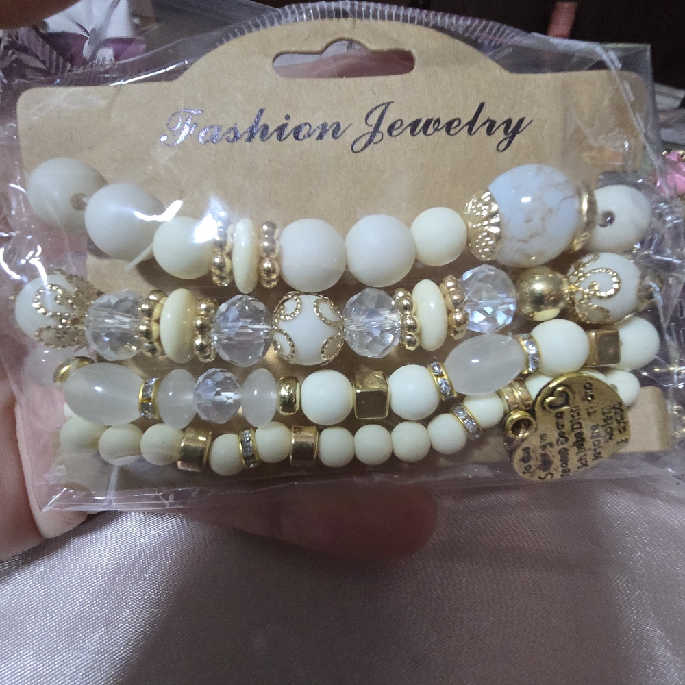 Elegant Cream and Gold Beaded Bracelet Set